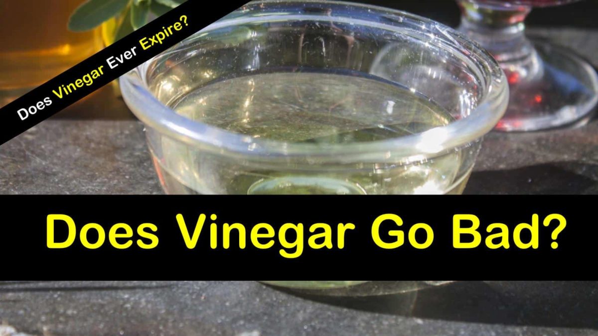 What You Need to Know about Vinegar & Whether It Can Spoil