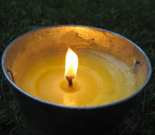 Citronella candle to repel mosquitoes img