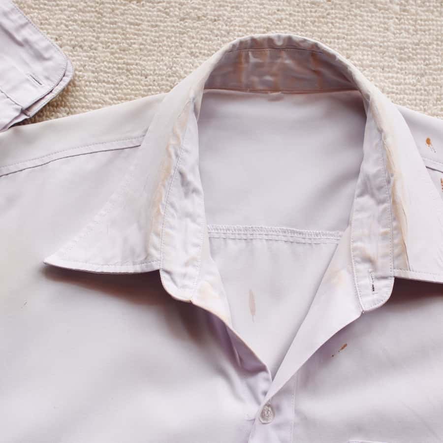 Diatomaceous Earth as stain remover on laundry