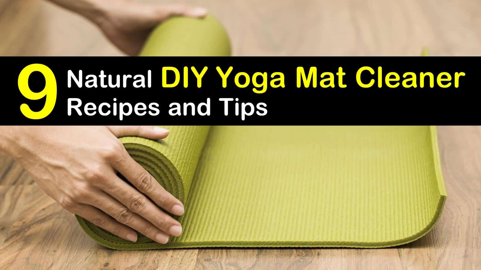 diy yoga mat cleaner titleimg1