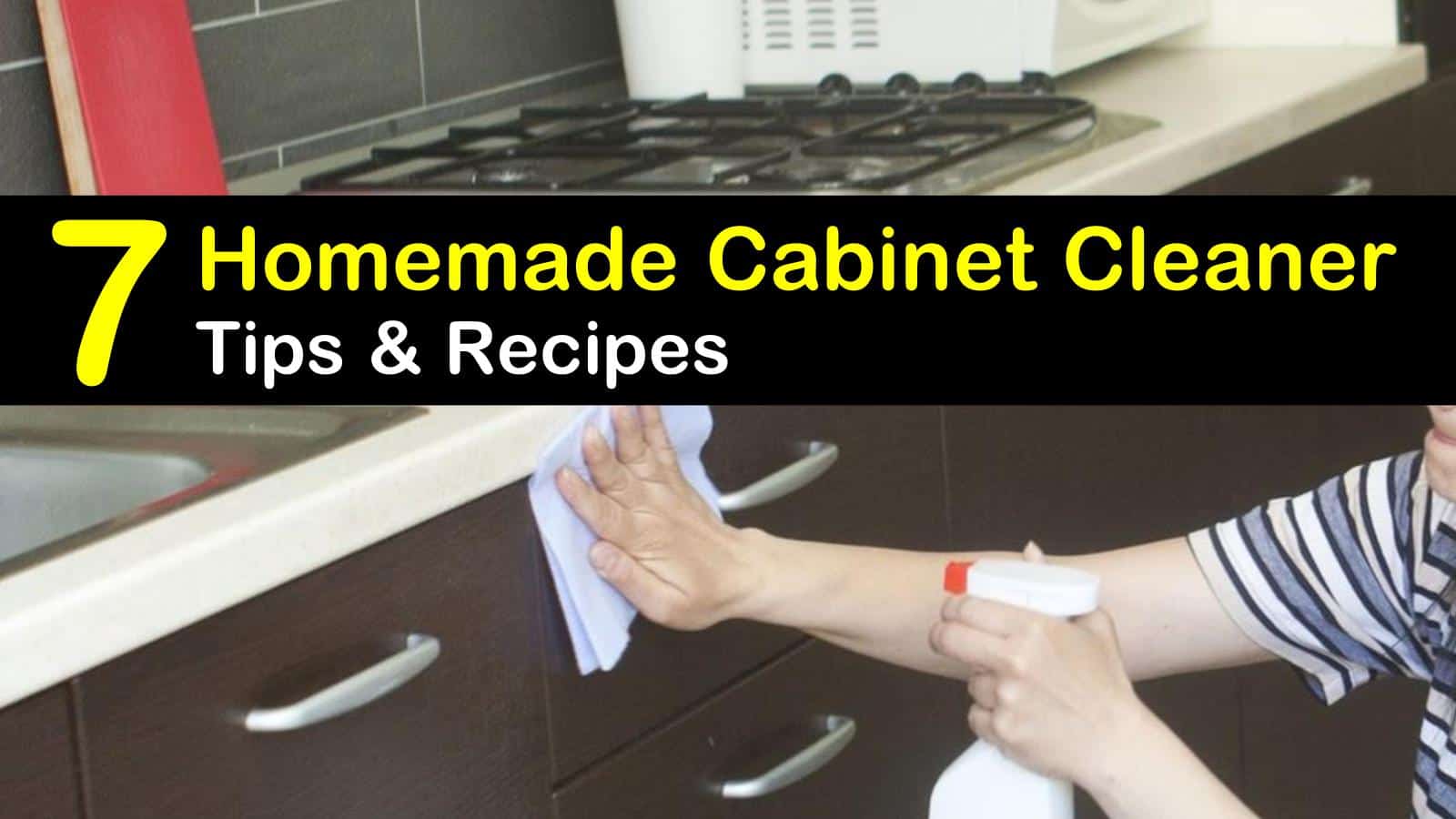 7 Amazingly Easy DIY Cabinet Cleaners