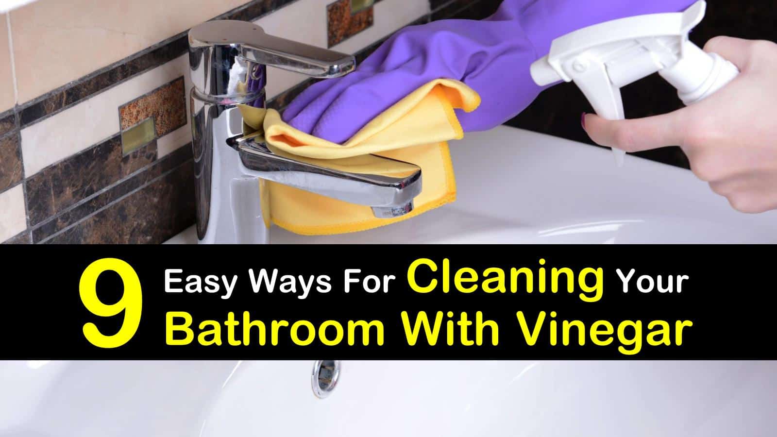 Cleaning A Bathroom With Vinegar, How To Clean Bathtub With Vinegar