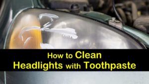 cleaning headlights with toothpaste titleimg1