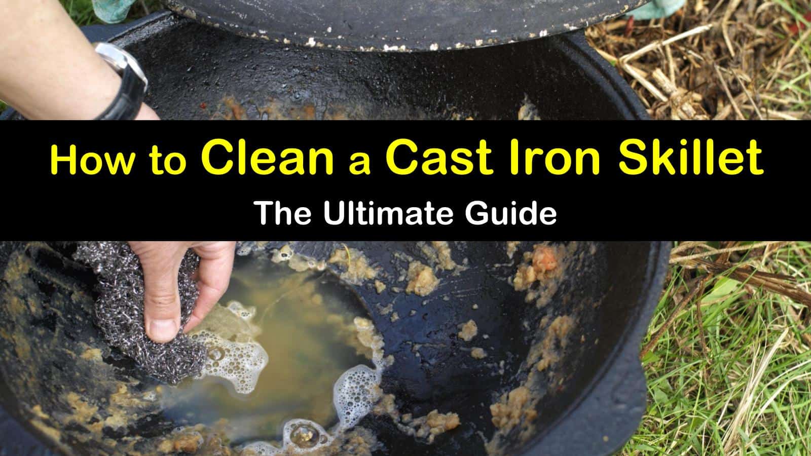 how to clean a cast iron skillet titleimg1