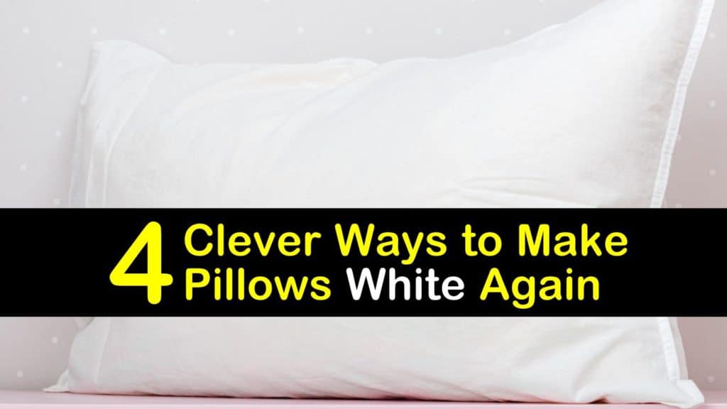 how to whiten pillows titleimg1