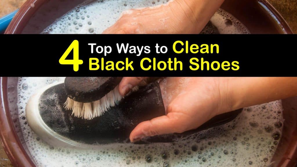How to Clean Black Fabric Shoes titleimg1