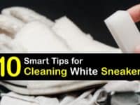 How to Clean White Sneakers titleimg1