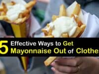 How to Get Mayonnaise Out of Clothes titleimg1