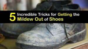 How to Get a Mildew Smell Out of Shoes titleimg1